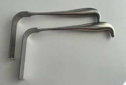 LOT OF 2 Meyerding Retractor: VM84-2172X5 & Life Instrument Co. 748-0925-L