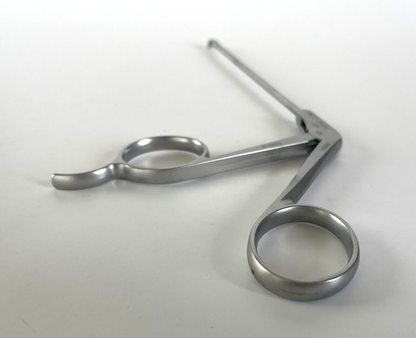 SHUTT-Linvatec 31.10013 Arthroscopy Forceps 3.4mm Blunt Tip Curved Right