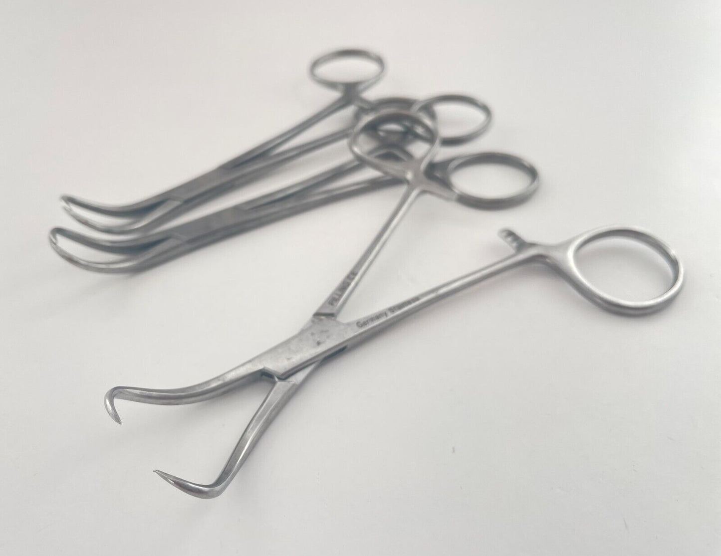 LOT OF 5 Backhaus Towel Forceps: Pilling 12-1600 (3) & 454305, Vantage, 5.25"