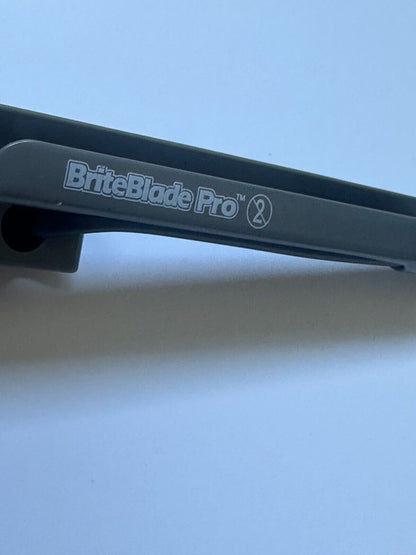 BriteBlade Pro FIBER OPTIC METAL LARYNGOSCOPE BLADE 2 Mil 2 - 30 DAY WARRANTY!