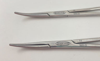 LOT OF 2 Scanlan 5005-23 Clamp, Pediatric, Curved, Serrated, 6 1/2"