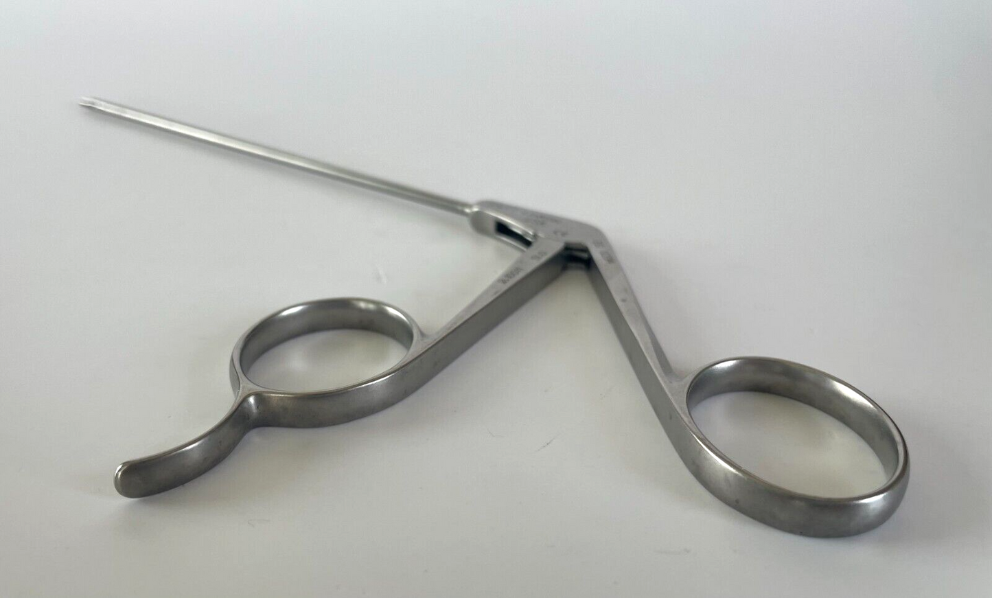 1 Shutt Linvatec Surgical Arthroscopic Micro Scissors 2.10011 - 30 DAY WARRANTY!