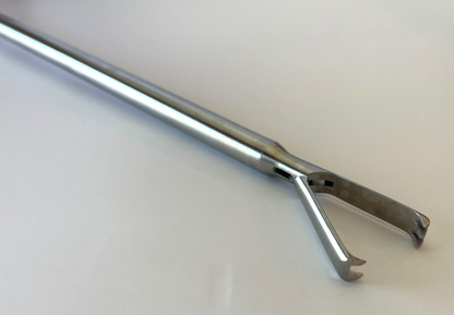 Jarit 600-135 Claw Forceps, Spring-Loaded - 30 DAY WARRANTY!