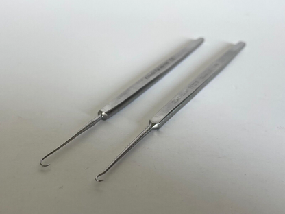 LOT of 2 FRAZIER Hook: Aesculap FF321R, KMedic KM 48-158 KM-48-158