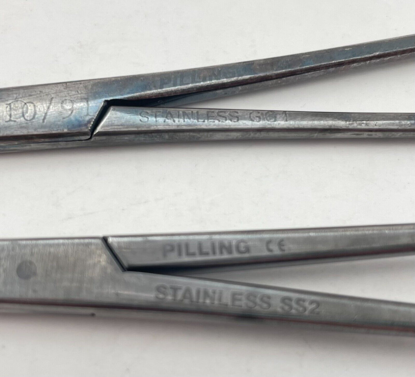 LOT OF 4 Pilling Kelly Forceps: 182100 Straight, 5 3/4" & 182110 Curved 5 1/2"