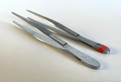 LOT OF 2 Dressing Forceps: V. Mueller SU-2303 & Misdom-Frank 6" - 30 DAY WARRNTY