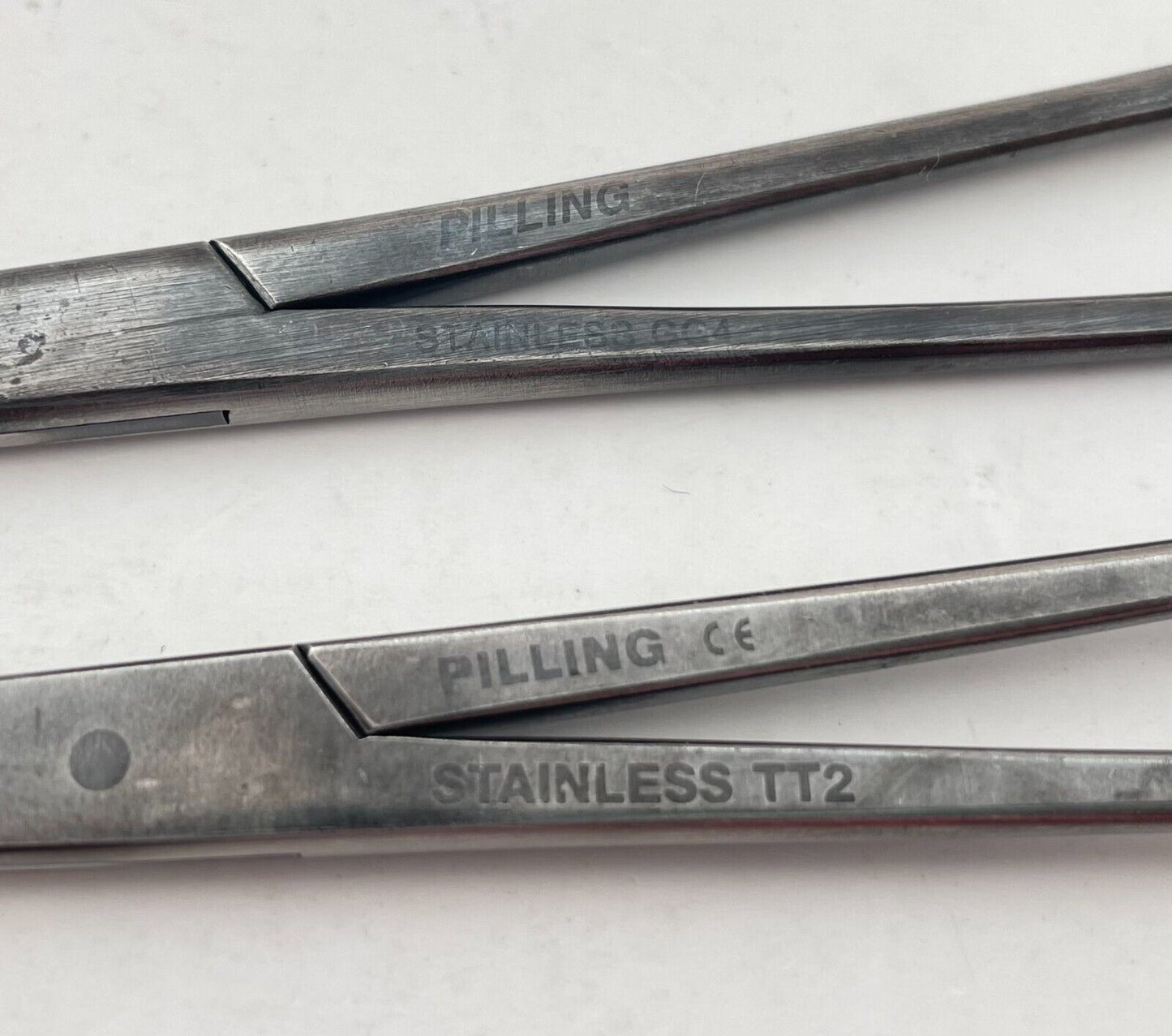 LOT OF 4 Pilling Kelly Forceps: 182100 Straight, 5 3/4" & 182110 Curved 5 1/2"