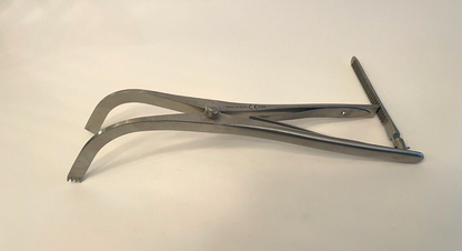 KMedic KM 48-230 Inge Retractor, 10 3/8" - 30 DAY WARRANTY!