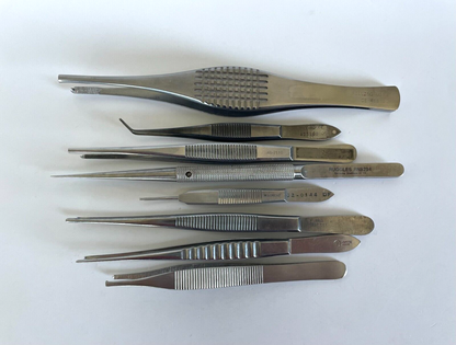 LOT of 8 Tissue Forceps with Teeth: Pilling, Ruggles, Lorenz, Mueller, Lawton