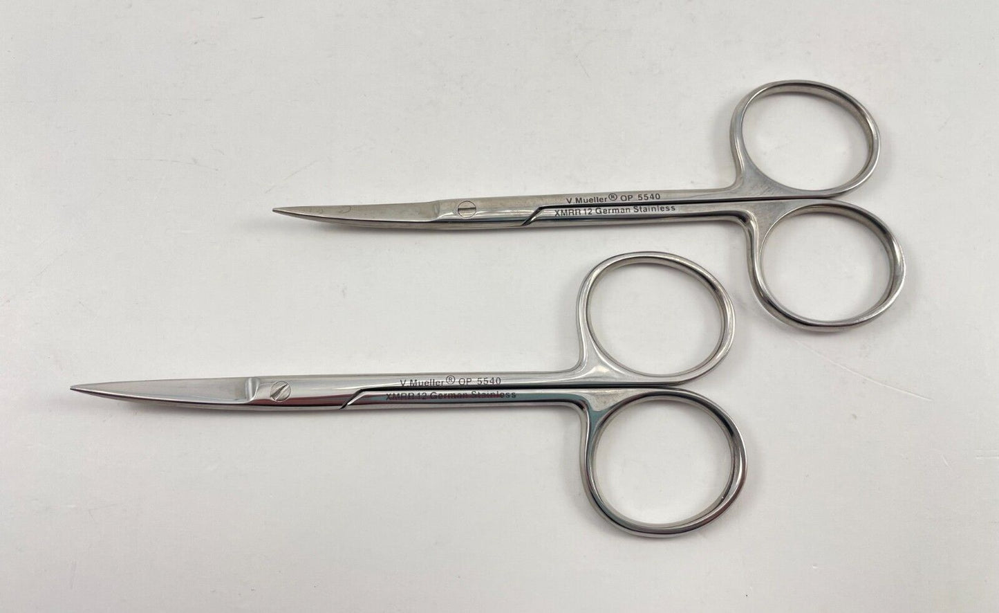 LOT OF 2 V. Mueller OP5540 Knapp Iris Scissors, Curved, Sharp  + 30 DAY WARRANTY