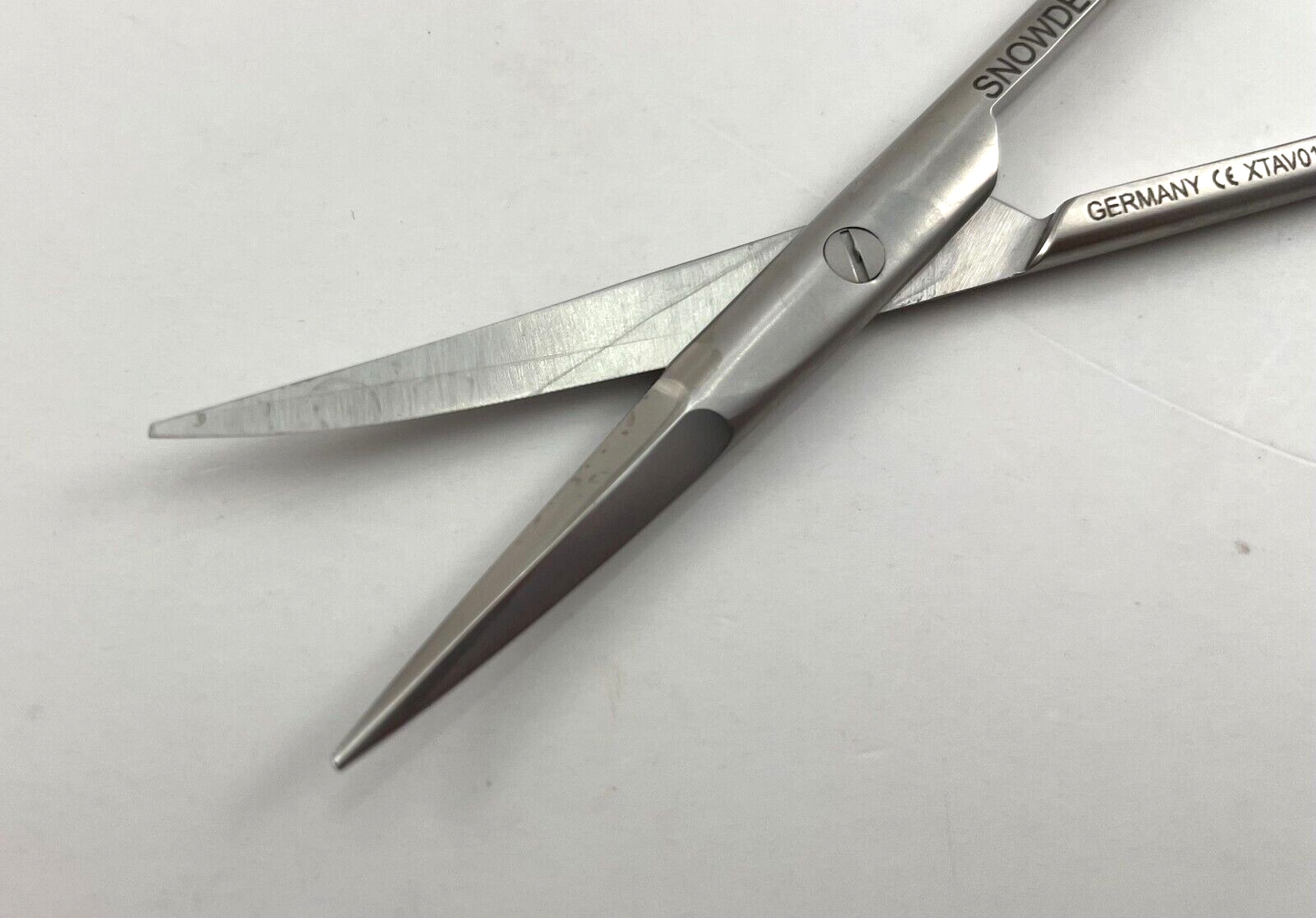 Snowden Pencer 32-5990 Diamond-Seredges Scissor, Peck-Joseph, Semi-Sharp, 5-3/4"