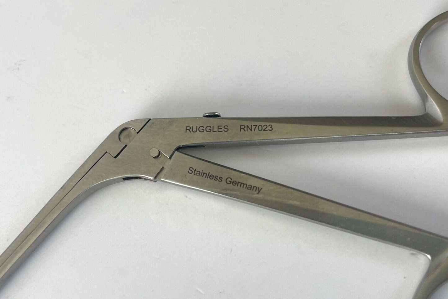 Ruggles RN7023 Kurze Dissecting Scissor - curved - 30 DAY WARRANTY!