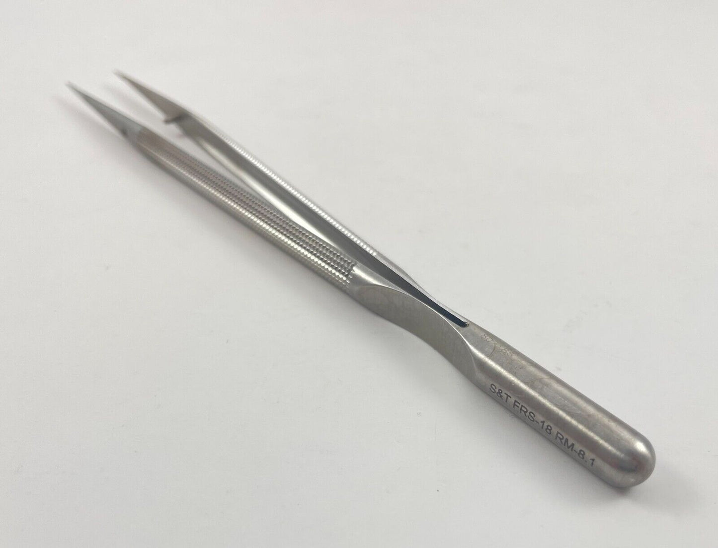 FRS-18 RM-8.1 Forceps, Straight, Plateau, SUPERFINE, 0.1mm Tip